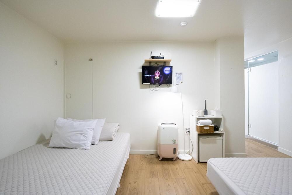 K Myeongdong First Guest house Seoul